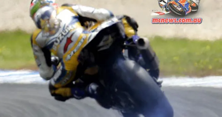 SBK: Troy Corser in derapata