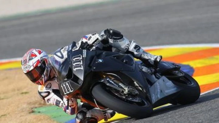 WSBK: BMW a Valencia test positivi per Corser e Xaus