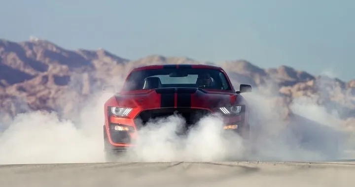 Tuning o restomod: in vendita il Ford Predator da 760 CV della Shelby GT500