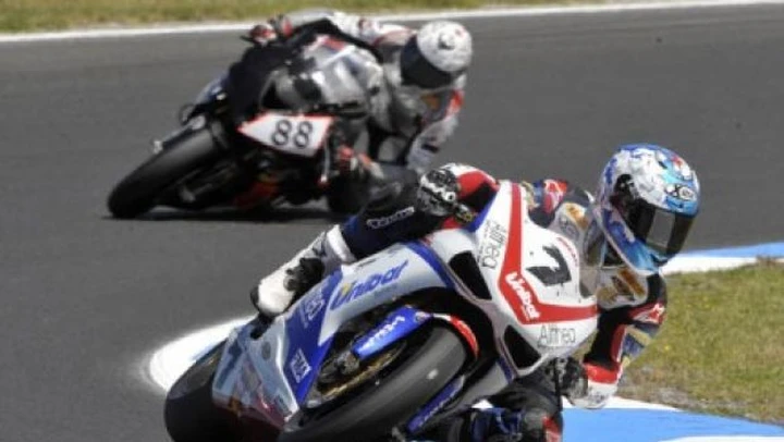 Althea Racing: Checa soddisfatto della pole provvisoria, brutto high side per Shakey Byrne