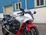 Le nuove Suzuki SFV650 e Hyosung GT650 al debutto in America nel 2013