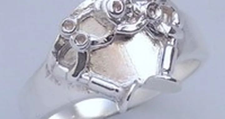 Regalate un'anello in stile Ducati Desmo