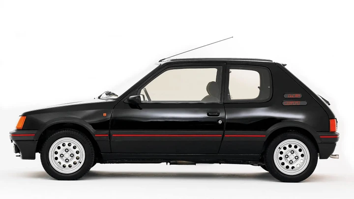 Peugeot 205 GTi: 40 anni per la piccola tutto pepe del 