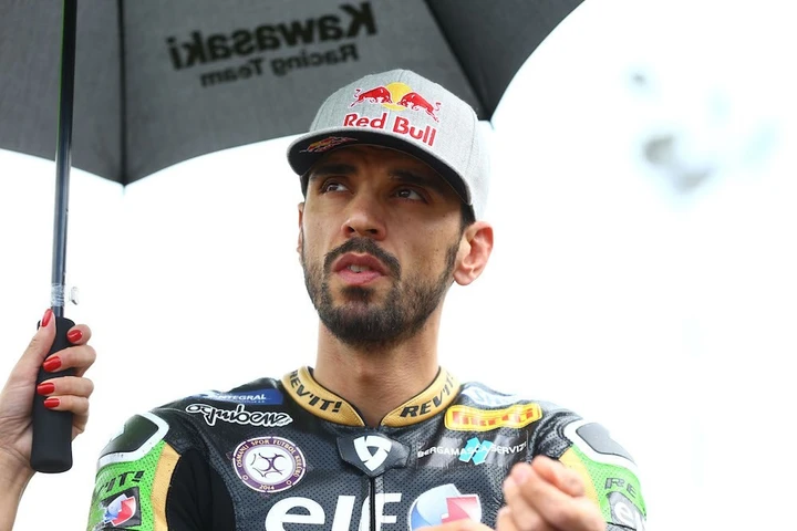 Kenan Sofuoglu: la mano destra non gli dà pace