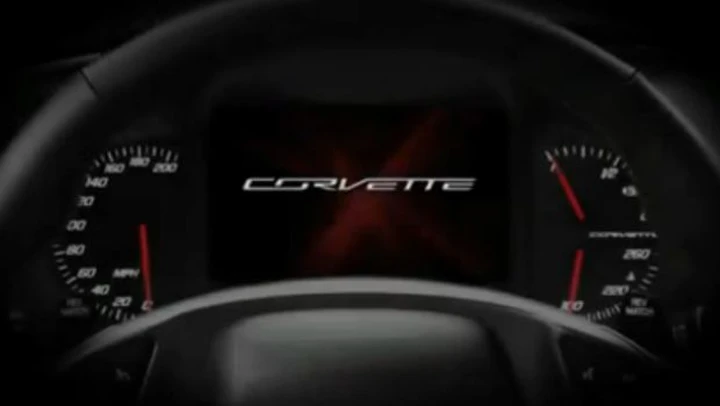 Corvette Stingray: il quadro strumenti digitale in video
