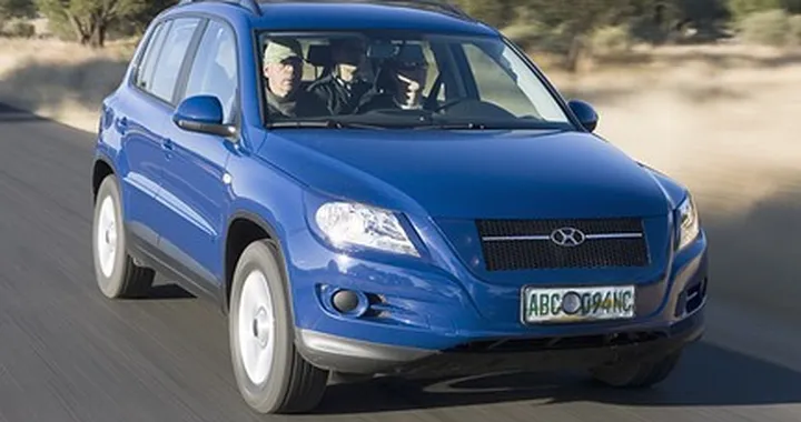 Volkswagen Tiguan: foto spia vedo-non-vedo