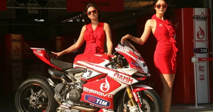 Paddock Girls SBK Turchia 2013 [FOTO]