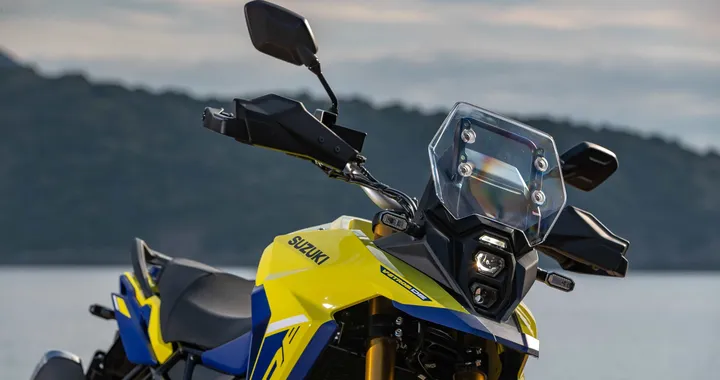Suzuki V-Strom 800DE arriva in concessionaria