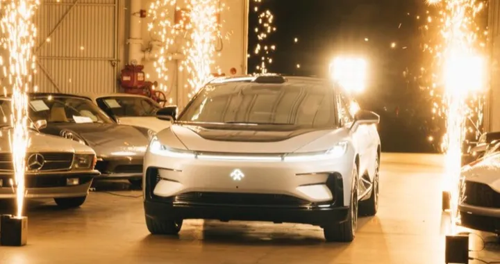 Faraday Future FF 91: a 6 anni dal debutto consegnato il primo esemplare