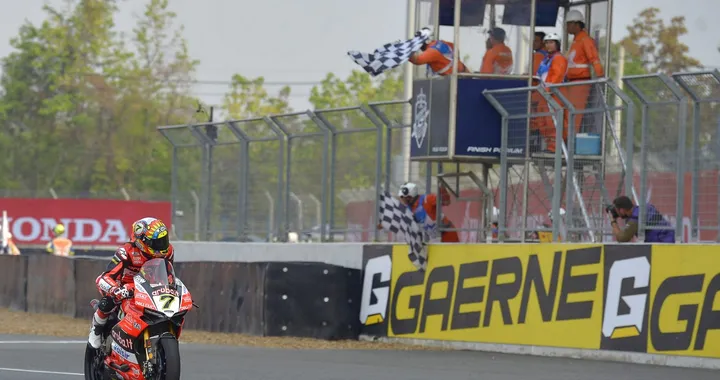 SBK Thai, pagelle: ping-pong Ducati-Kawa. Il peso dei regolamenti “malandrini”