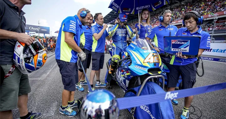 Il Team Suzuki Ecstar chiama i rinforzi e arriva a Motegi con tre piloti