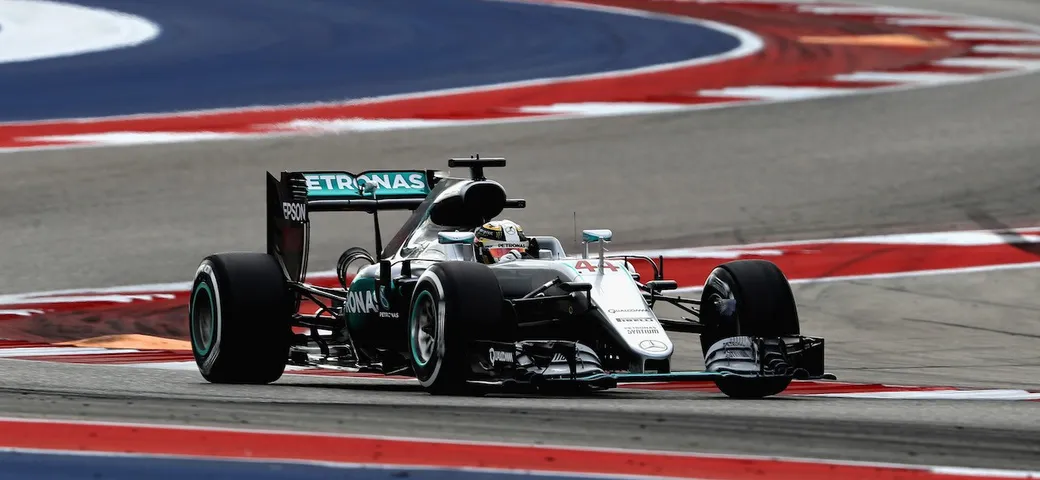 Gp Usa F1 2016: Hamilton domina e accorcia su Rosberg, Vettel è quarto