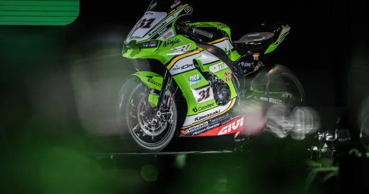 L'era Kawasaki nel WorldSBK 2025 inizia con ambizioni da vertice
