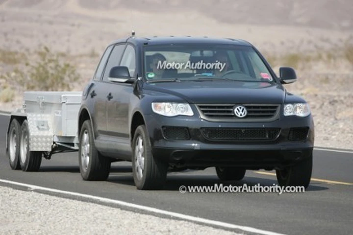 Volkswagen Touareg: già in strada la seconda generazione
