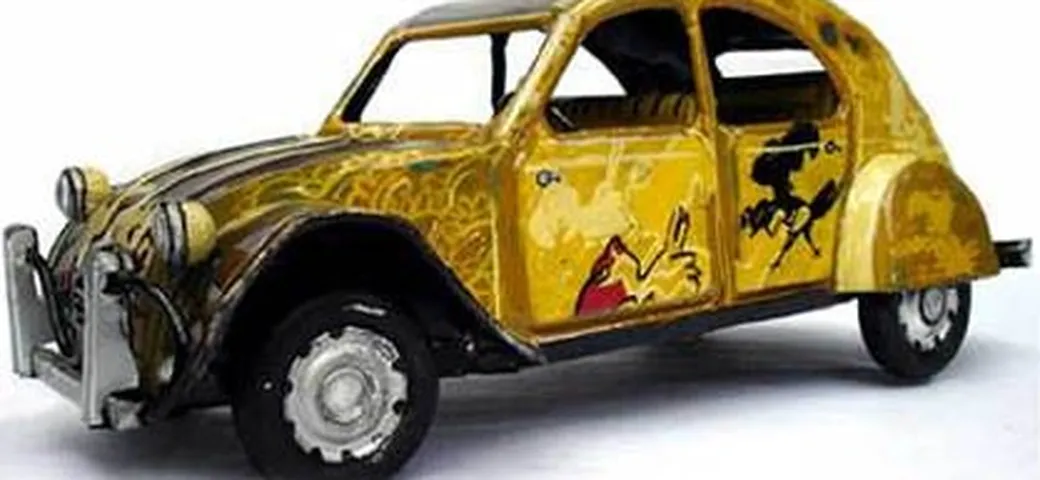Auto di latta