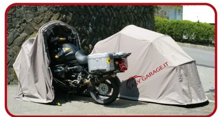 EasyGarage, innovativo garage pieghevole