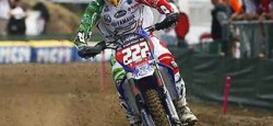 Motocross: Cairoli protagonista in Rep. Ceca
