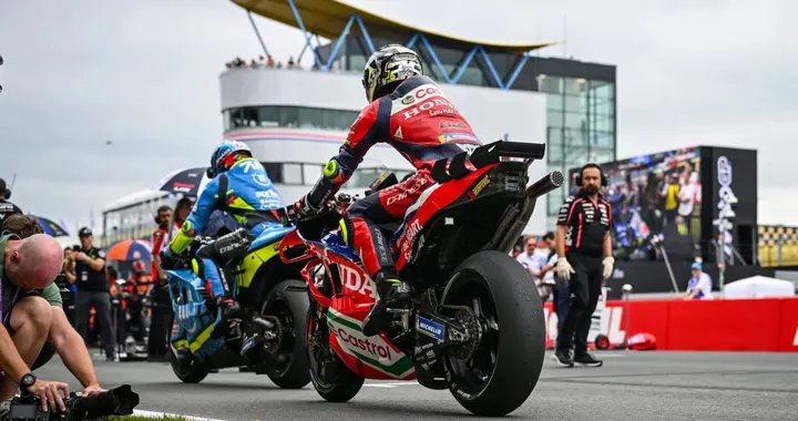 GP d’Olanda 2025: Mir, Aldeguer e Marquez al centro del caos