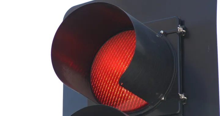 Semafori intelligenti, il rosso compare se corri forte