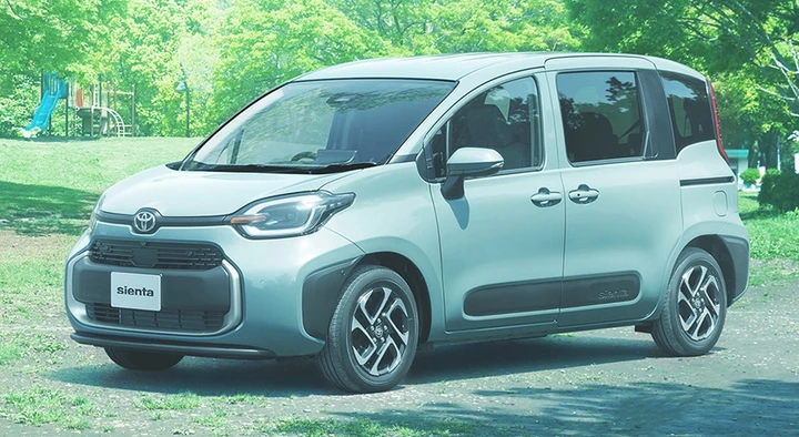 La Toyota Sienta si rinnova: a chi assomiglia?