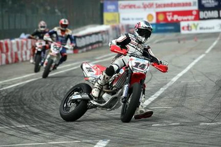 De Puniet racconta la sua esperienza Supermoto al Motor Show