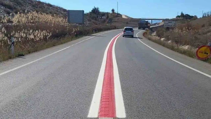Striscia rossa
