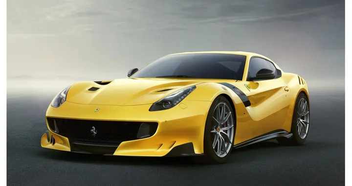 Il "Passo Corto Virtuale" della Ferrari F12tdf [Video]