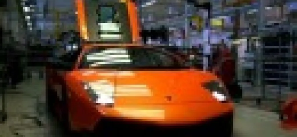 Video: come si costruisce una Lamborghini Murcielago LP670/4 SV