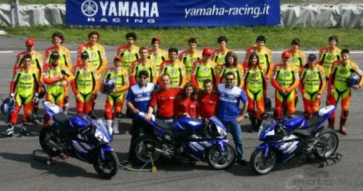 Yamaha R125 Cup 2010 Test Day