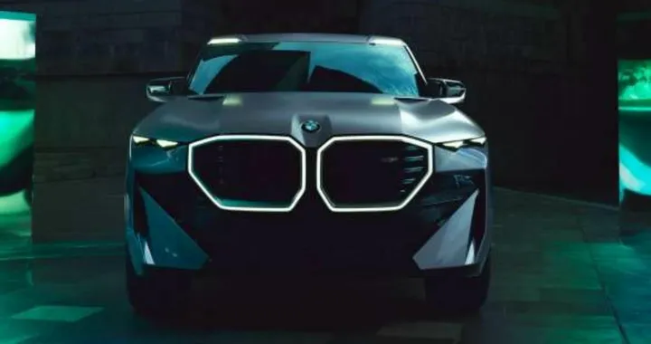 BMW XM: ecco le prime foto del nuovo SUV