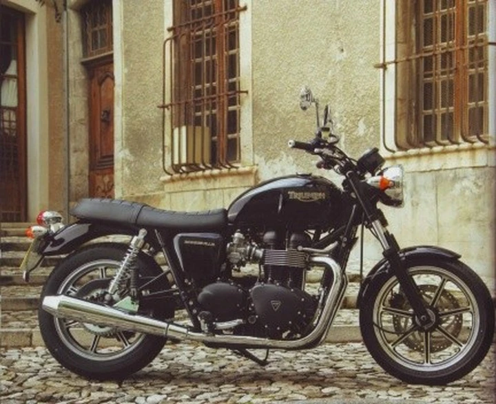 Nuove Triumph Modern Classic e Cruiser 2009