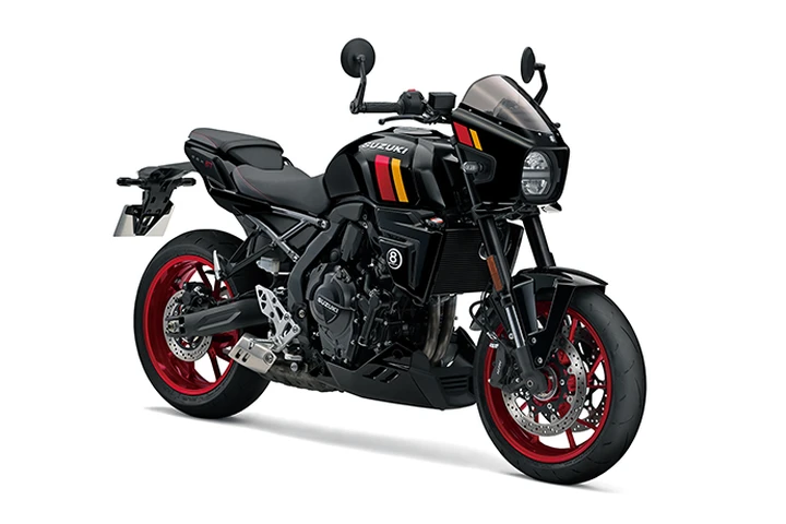 Suzuki GSX-8T e GSX-8TT: design premiato al Red Dot