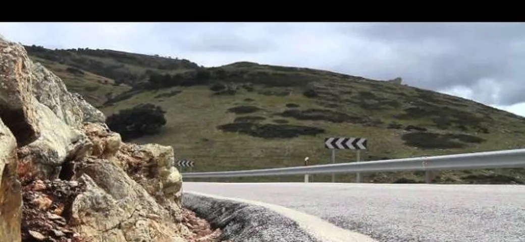 Aston Martin Virage Volante: video ufficiale