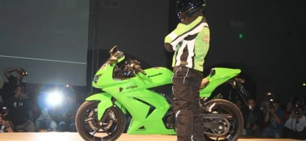 Salone di Parigi: Kawasaki Ninja 250R 2008