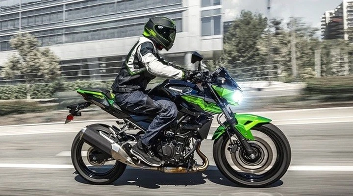 EICMA 2018: Kawasaki Z400 2019