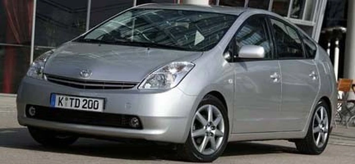 Toyota Prius: anche troppo sicura sulla neve?