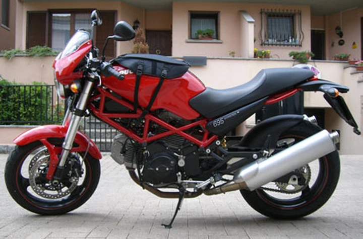 Comparative impossibili di Motoblog – 5a parte: 695