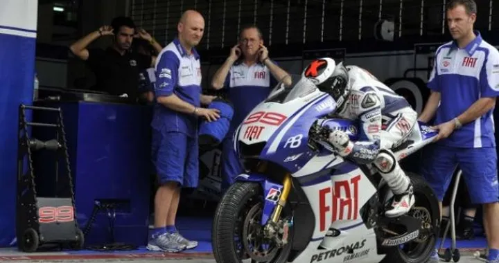MotoGP: Jorge Lorenzo sarà in Qatar, la conferma arriva da Facebook