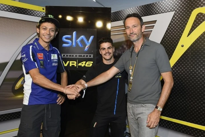 Moto3: Romano Fenati con lo Sky Racing Team VR46 anche nel 2015