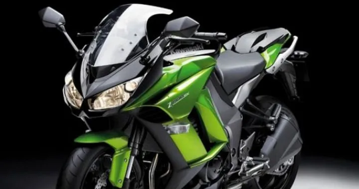 Kawasaki Z1000SX 2011: le prime  foto ufficiali