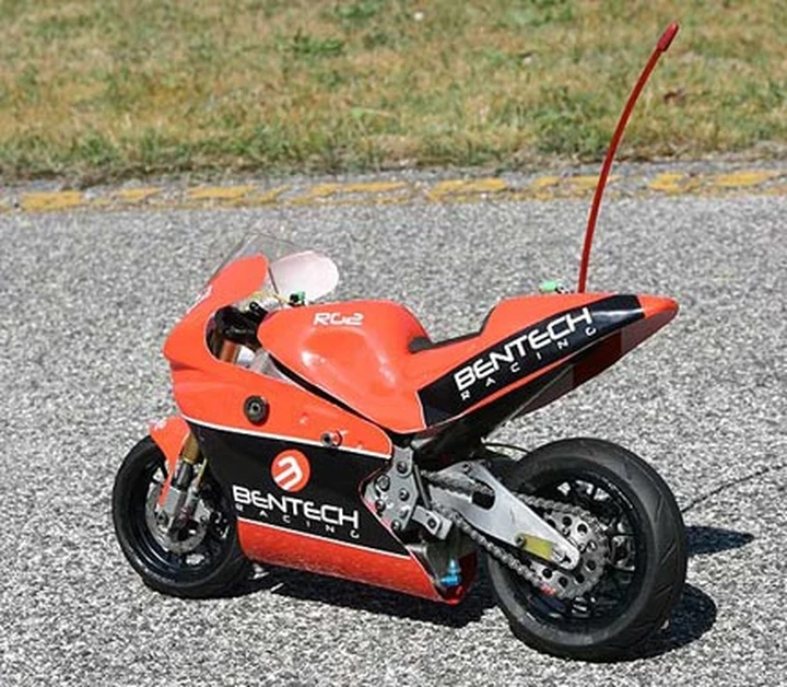 Moto radiocomandata Bentech