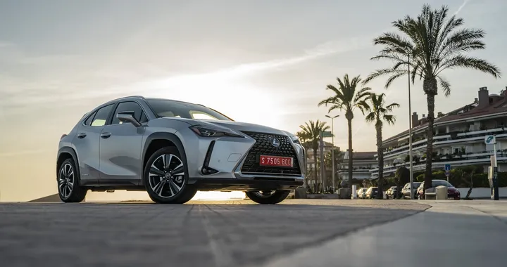 Lexus UX 250h -  It. Ennio Liberali
