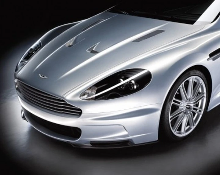 Aston Martin DBS - Raccomandata a chi non ha fretta