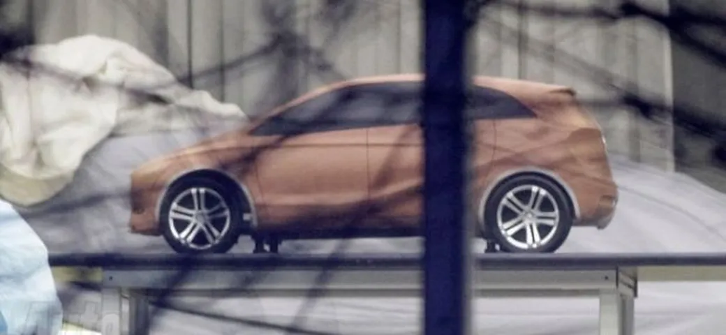Foto spia nuova Mercedes Classe A