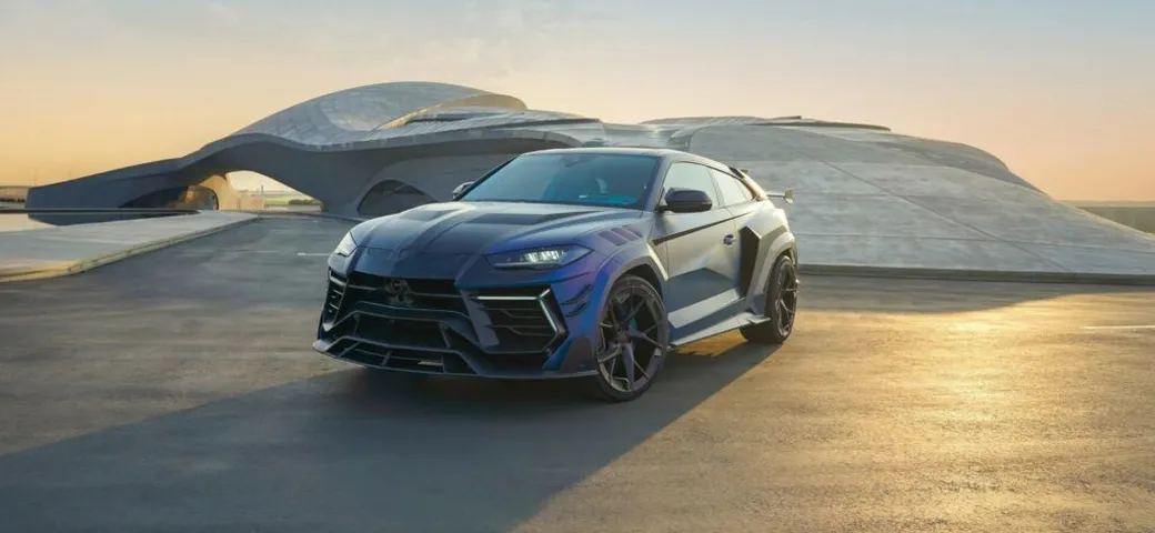 Lamborghini Urus diventa coupé grazie a Mansory