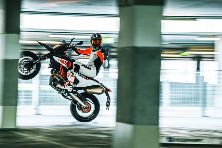 KTM lancia Power Deals: ecco tutti i vantaggi della promozione estiva 2020