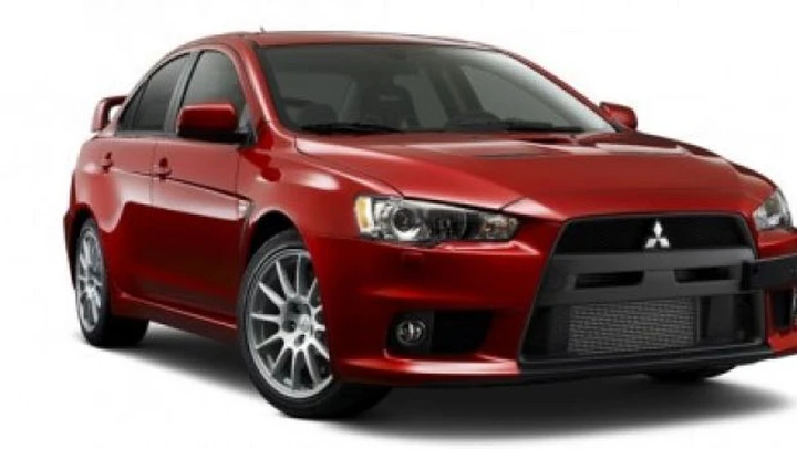 Mitsubishi Lancer: la prima immagine della Evolution X FQ-330 SST
