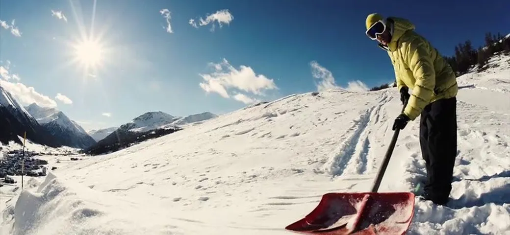 Mercedes ML e GLK On Ice livigno Videoseeding ok