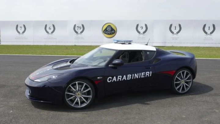 Lotus Evora S Carabinieri: le foto ufficiali da Hethel