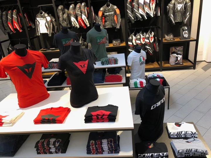 Dainese Store Milano: rinnovato il Flagship Store